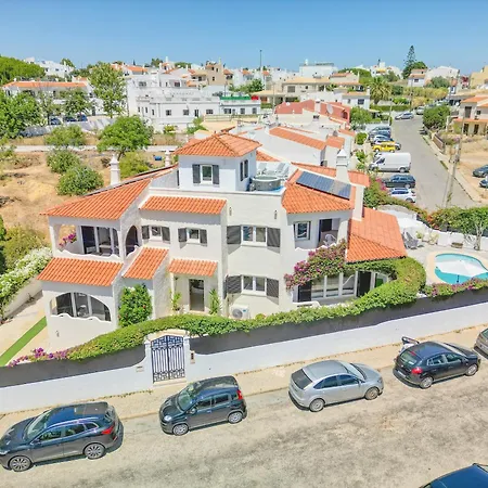 Alporchinhos Villa
